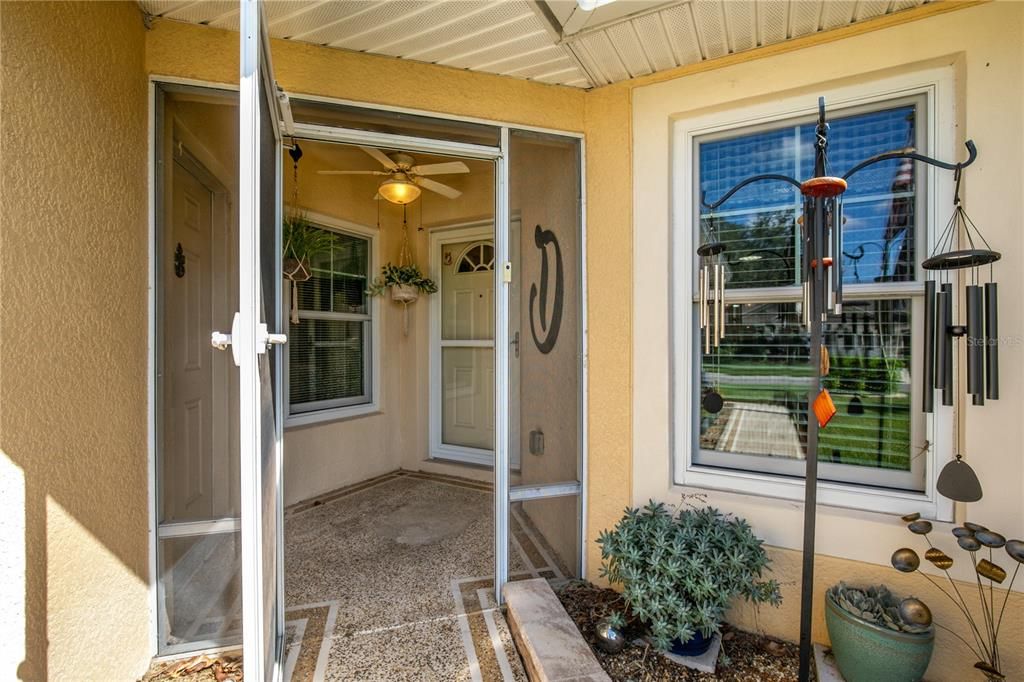 Activo con contrato: $199,000 (2 camas, 2 baños, 1251 Pies cuadrados)