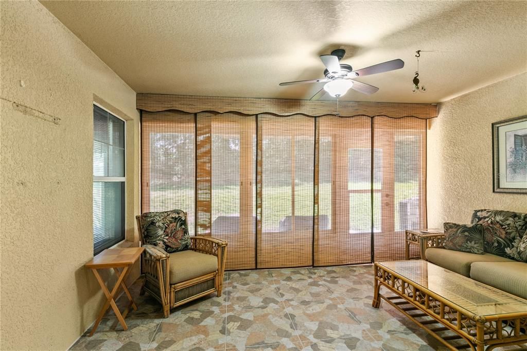 Activo con contrato: $199,000 (2 camas, 2 baños, 1251 Pies cuadrados)