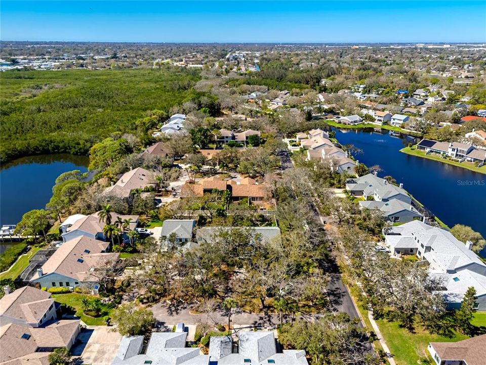 Active With Contract: $345,000 (2 beds, 2 baths, 1255 Square Feet)