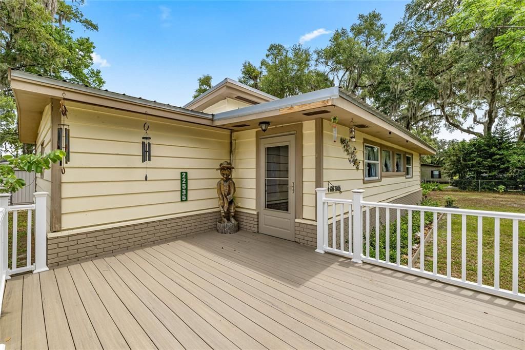 Active With Contract: $175,000 (2 beds, 1 baths, 1225 Square Feet)