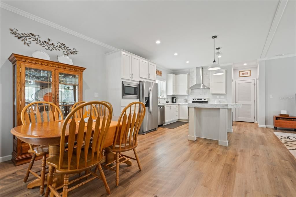 En Venta: $375,000 (2 camas, 2 baños, 1287 Pies cuadrados)