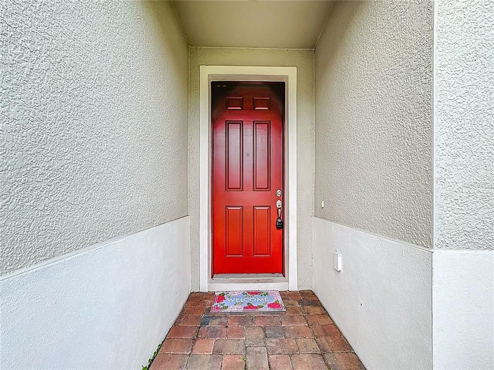 Active With Contract: $1,995 (4 beds, 2 baths, 1819 Square Feet)