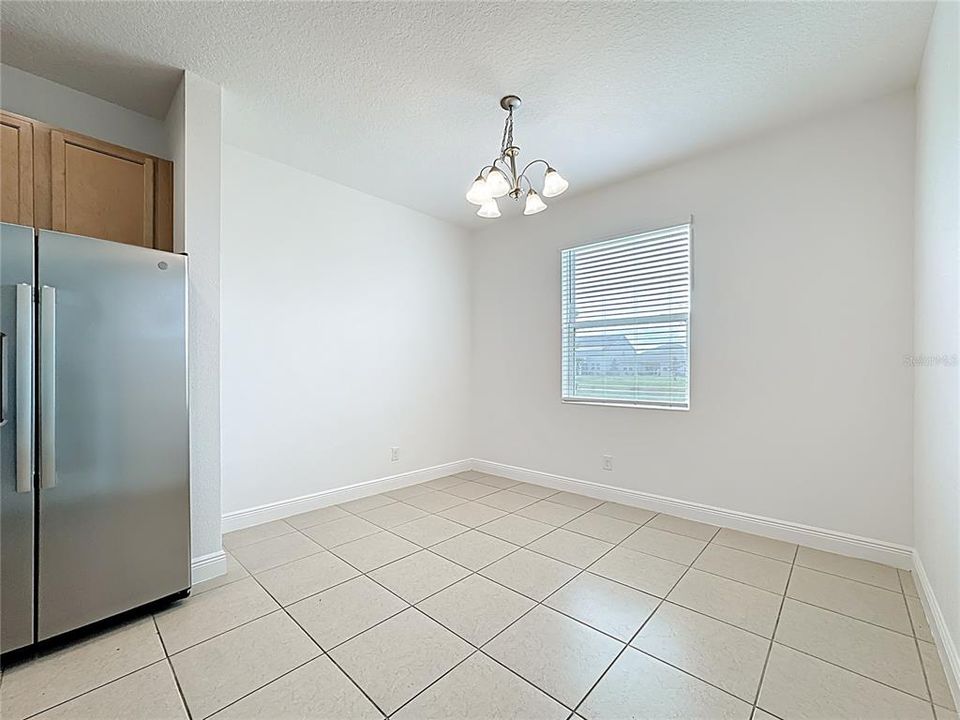 Active With Contract: $1,995 (4 beds, 2 baths, 1819 Square Feet)