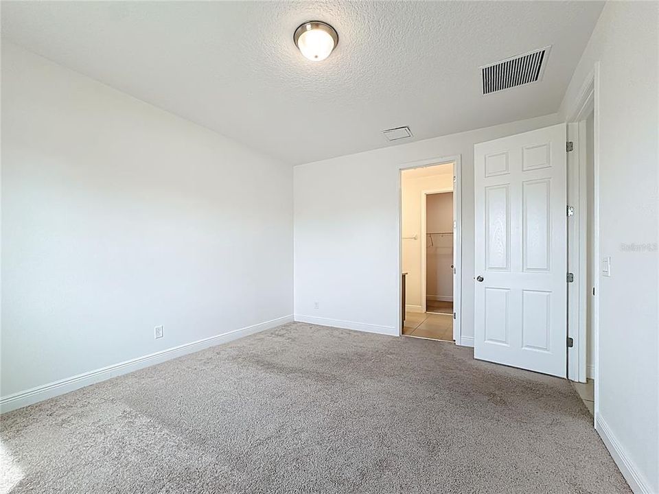 Active With Contract: $1,995 (4 beds, 2 baths, 1819 Square Feet)