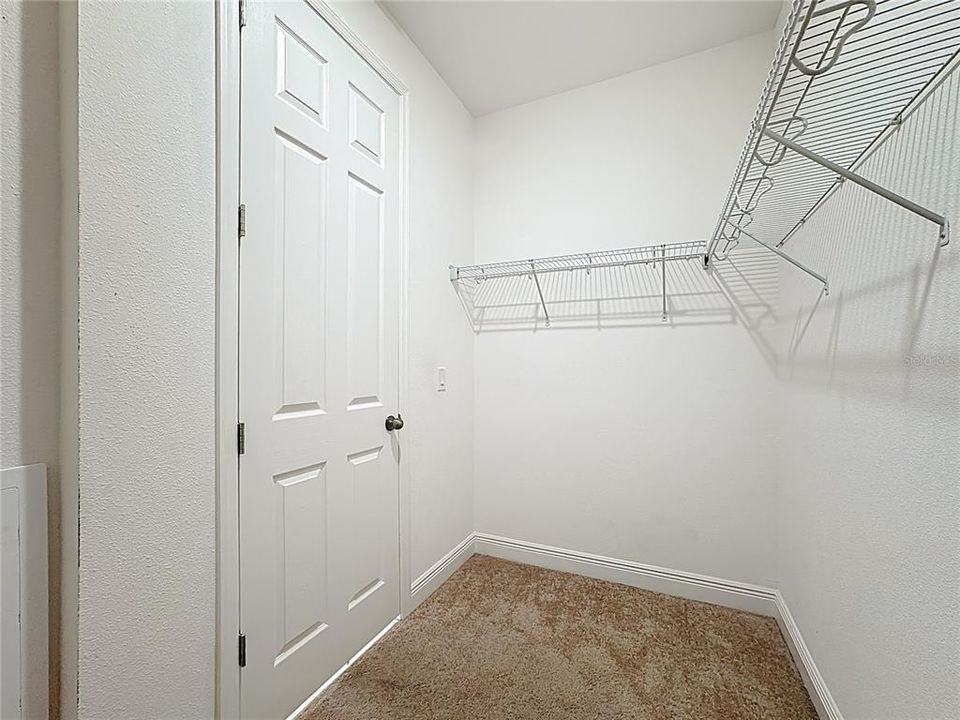 Active With Contract: $1,995 (4 beds, 2 baths, 1819 Square Feet)