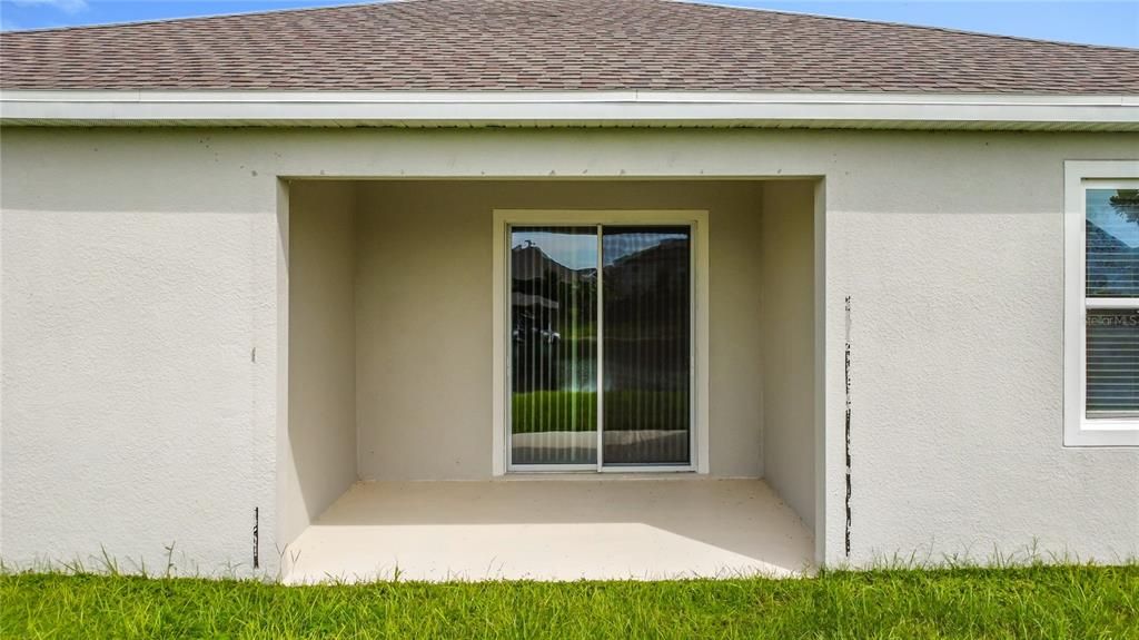 Active With Contract: $1,995 (4 beds, 2 baths, 1819 Square Feet)