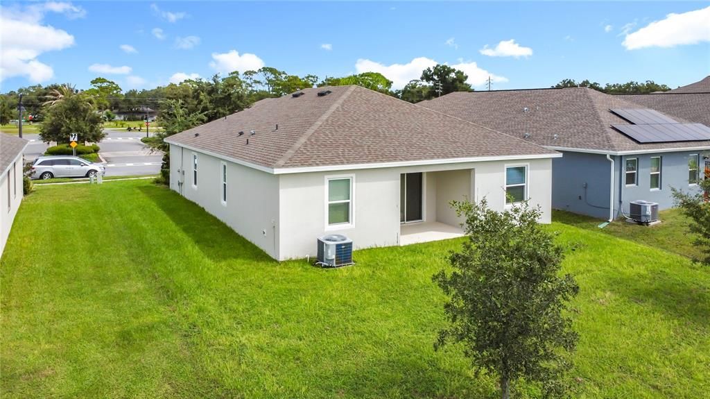 Active With Contract: $1,995 (4 beds, 2 baths, 1819 Square Feet)