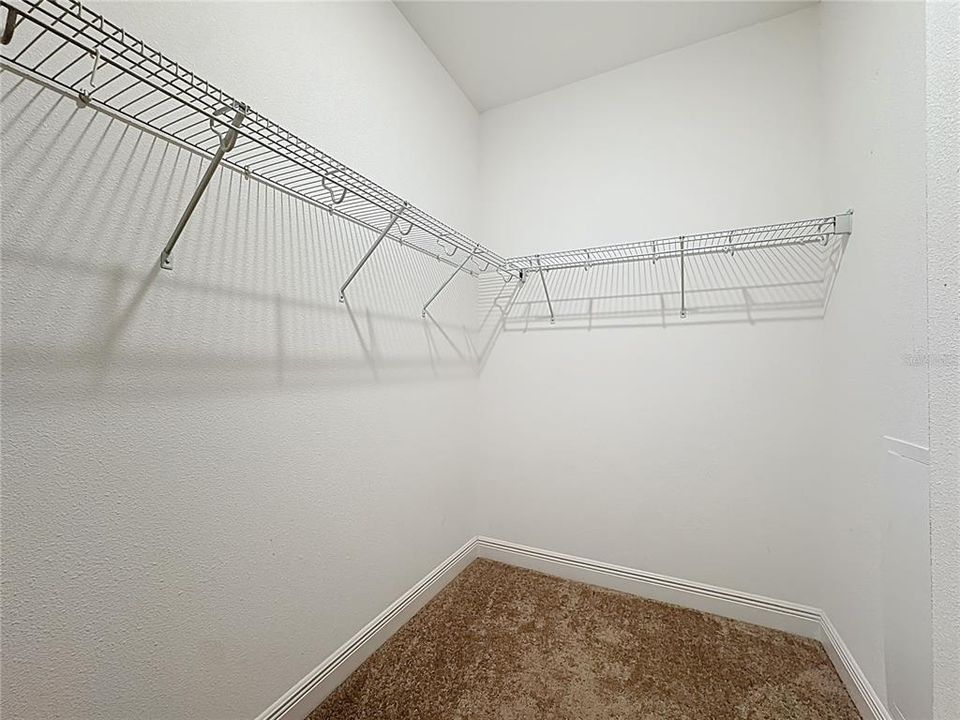 Active With Contract: $1,995 (4 beds, 2 baths, 1819 Square Feet)