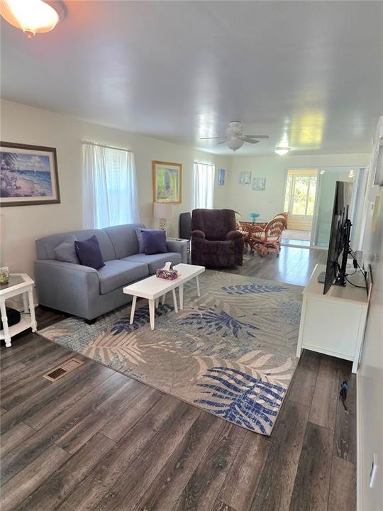 En Venta: $149,999 (1 camas, 1 baños, 748 Pies cuadrados)