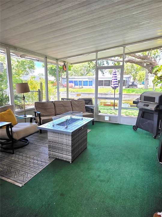 待售: $170,000 (2 贝兹, 1 浴室, 1429 平方英尺)