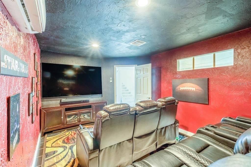 На продажу: $674,000 (5 спален, 3 ванн, 2820 Квадратных фут)