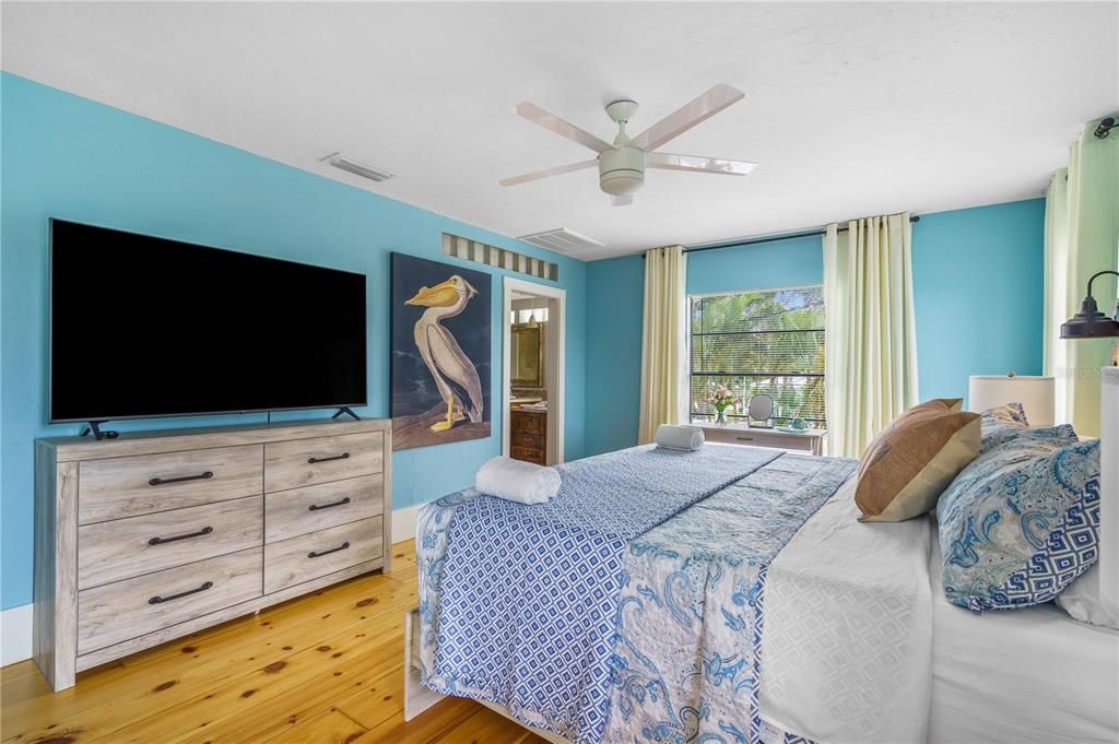 На продажу: $674,000 (5 спален, 3 ванн, 2820 Квадратных фут)