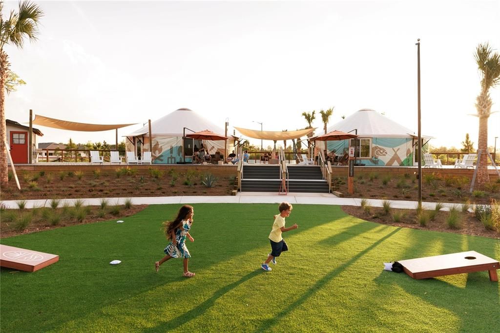 Под контрактом: $749,990 (5 спален, 4 ванн, 3130 Квадратных фут)