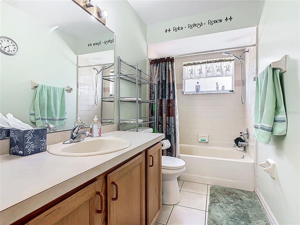 2nd bathroom