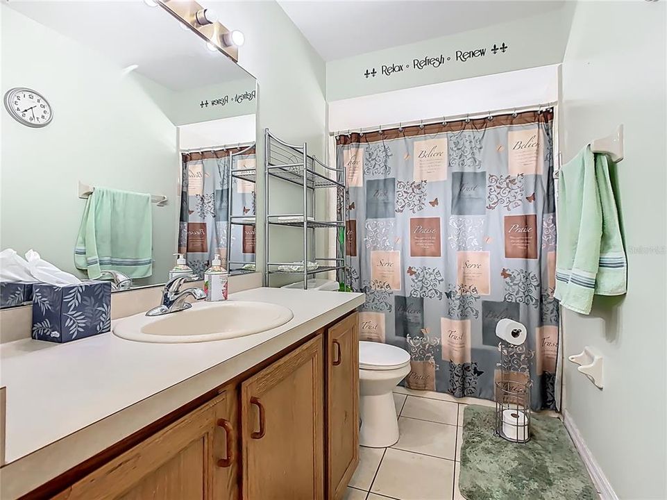 2nd bathroom