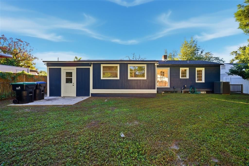 На продажу: $399,000 (3 спален, 2 ванн, 1238 Квадратных фут)