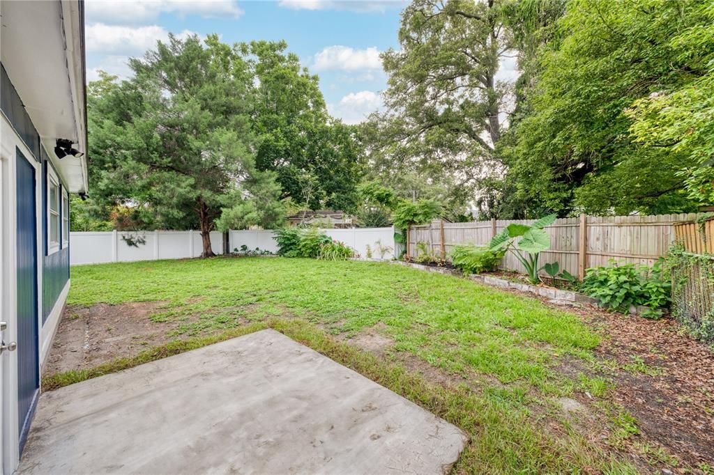 На продажу: $399,000 (3 спален, 2 ванн, 1238 Квадратных фут)