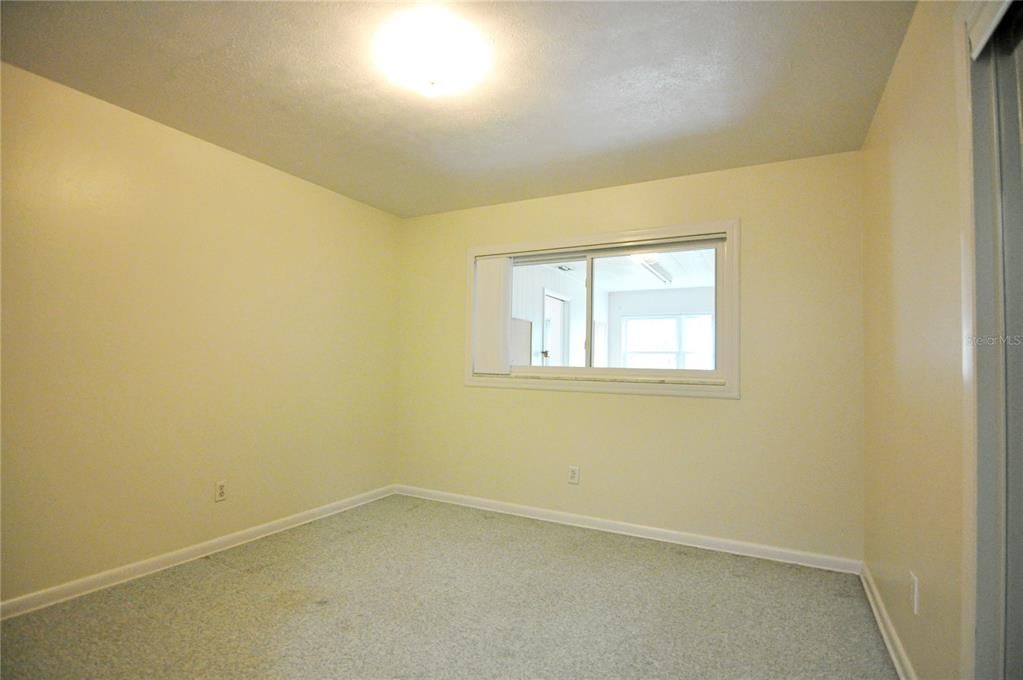 For Sale: $489,900 (4 beds, 2 baths, 2282 Square Feet)