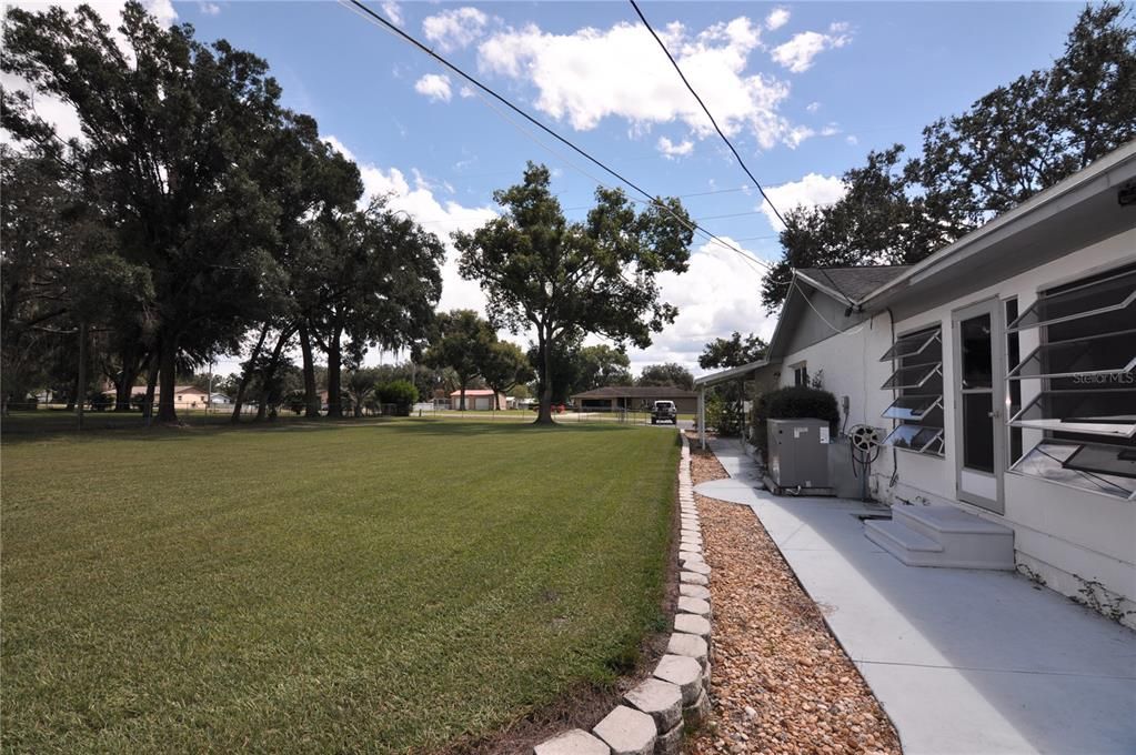 For Sale: $489,900 (4 beds, 2 baths, 2282 Square Feet)