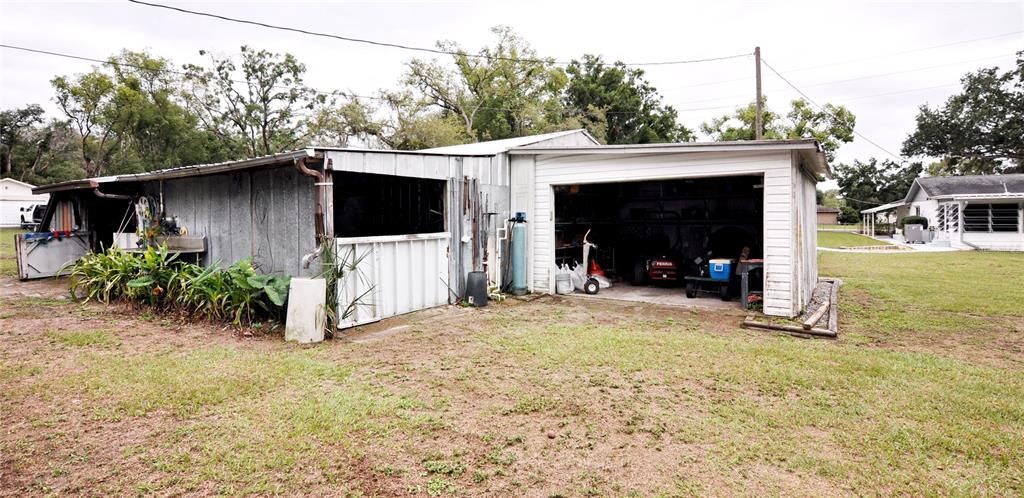 For Sale: $489,900 (4 beds, 2 baths, 2282 Square Feet)