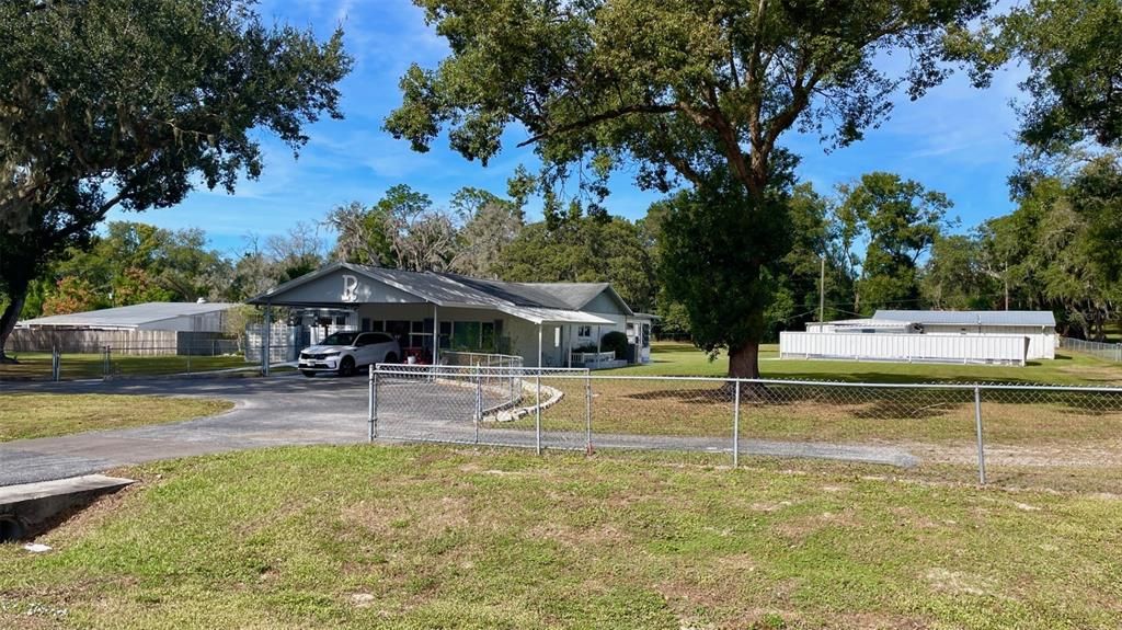 For Sale: $489,900 (4 beds, 2 baths, 2282 Square Feet)