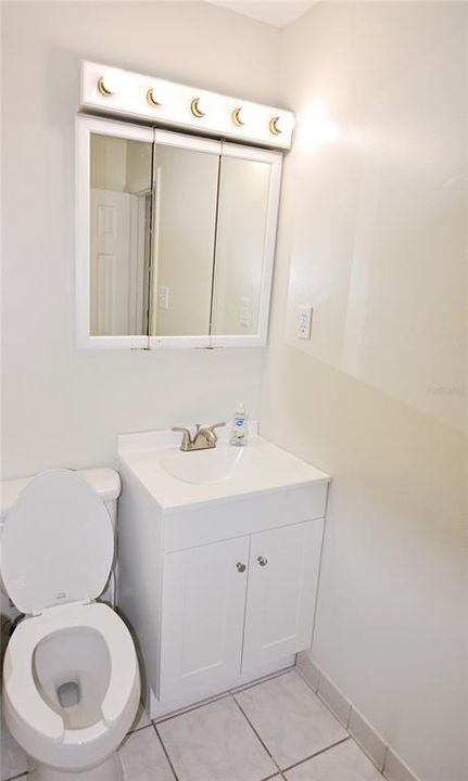 For Sale: $489,900 (4 beds, 2 baths, 2282 Square Feet)