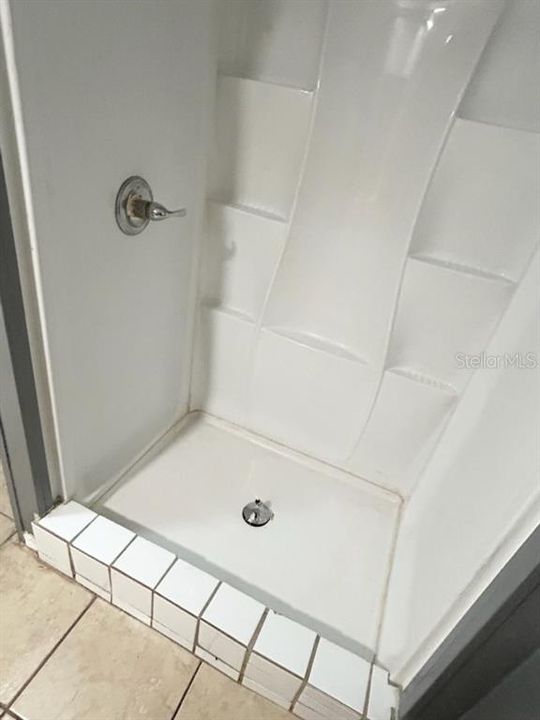 En Venta: $230,000 (3 camas, 2 baños, 1124 Pies cuadrados)