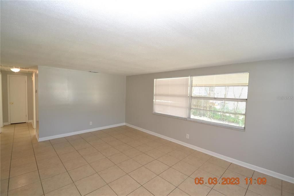 En Venta: $230,000 (3 camas, 2 baños, 1124 Pies cuadrados)