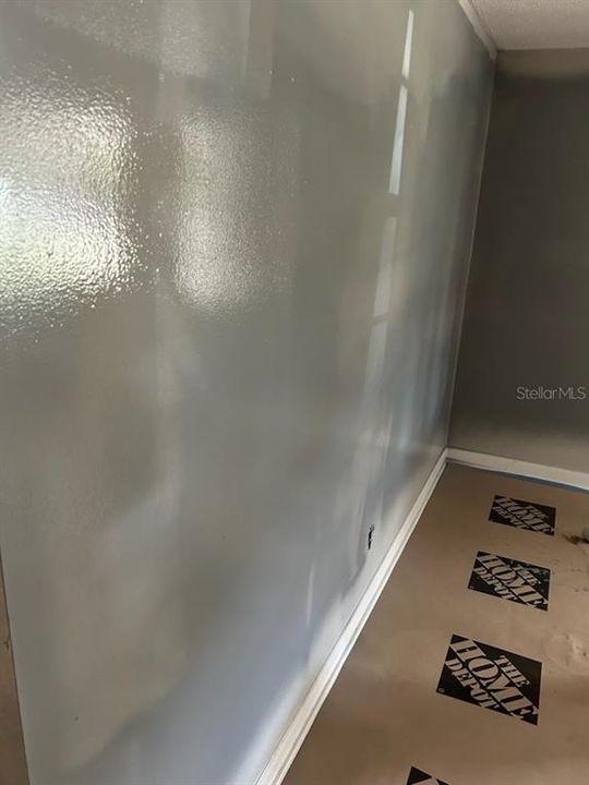 En Venta: $230,000 (3 camas, 2 baños, 1124 Pies cuadrados)