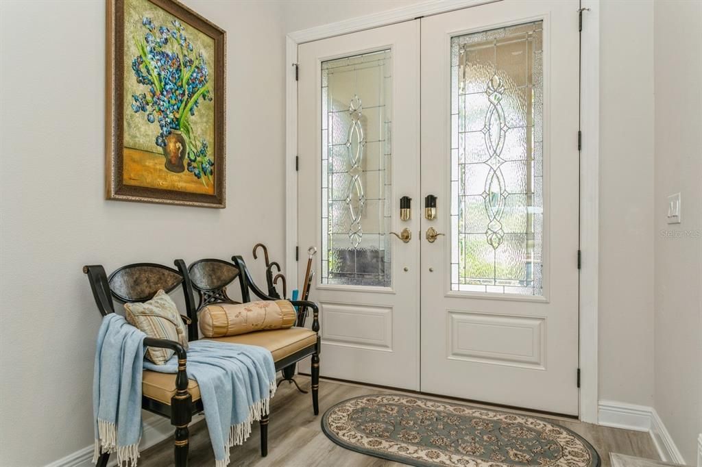 Activo con contrato: $1,349,000 (5 camas, 4 baños, 4560 Pies cuadrados)