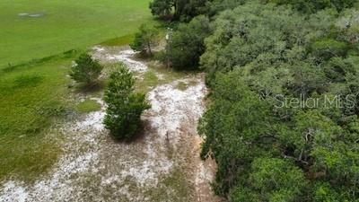 На продажу: $414,900 (8.22 acres)