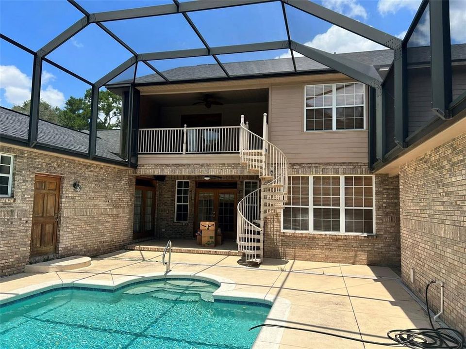 For Rent: $6,800 (4 beds, 3 baths, 8194 Square Feet)