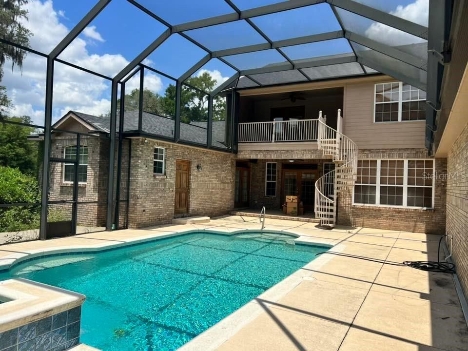 For Rent: $6,800 (4 beds, 3 baths, 8194 Square Feet)