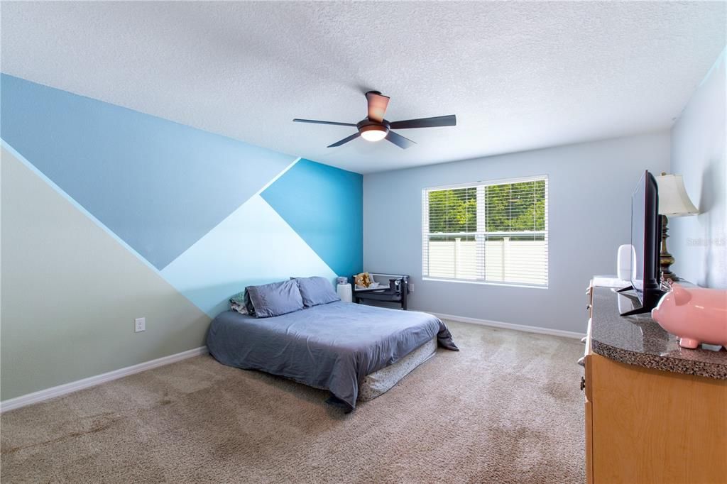 Active With Contract: $359,500 (4 beds, 2 baths, 2298 Square Feet)