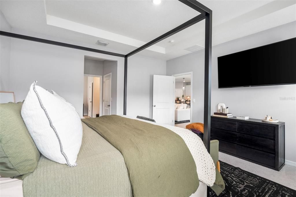 En Renta: $2,650 (4 camas, 2 baños, 1980 Pies cuadrados)