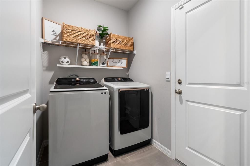 En Renta: $2,650 (4 camas, 2 baños, 1980 Pies cuadrados)