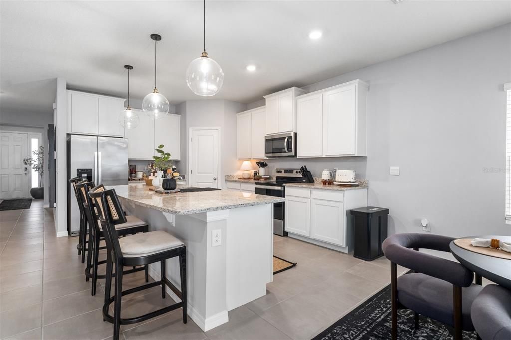 En Renta: $2,650 (4 camas, 2 baños, 1980 Pies cuadrados)