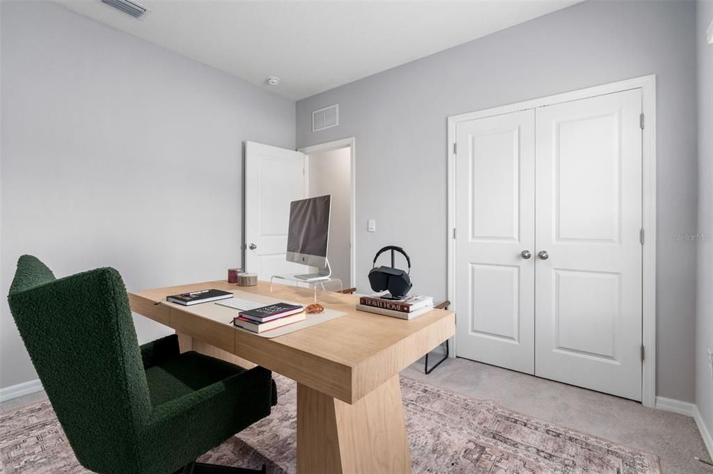 En Renta: $2,650 (4 camas, 2 baños, 1980 Pies cuadrados)