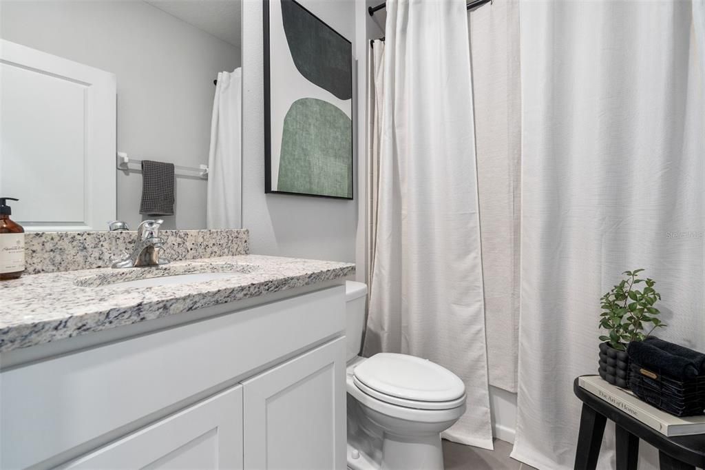 En Renta: $2,650 (4 camas, 2 baños, 1980 Pies cuadrados)