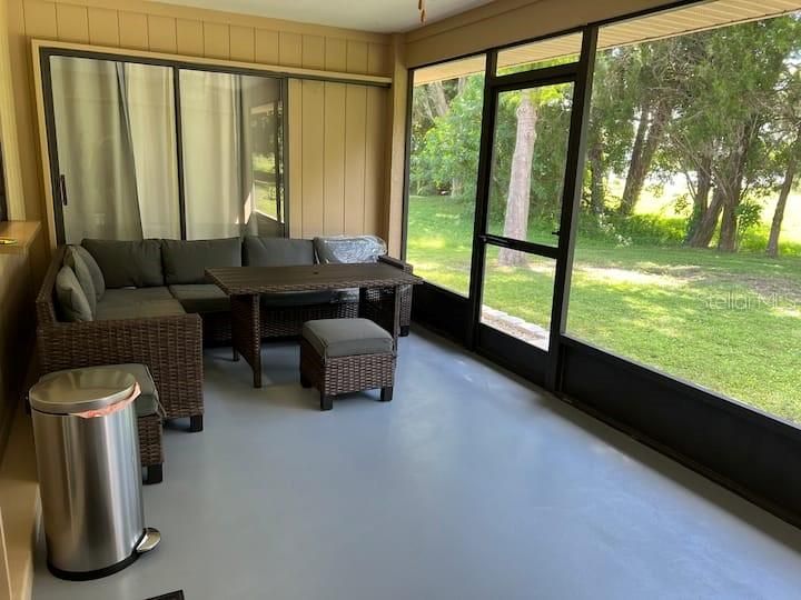 For Rent: $2,500 (3 beds, 2 baths, 1235 Square Feet)