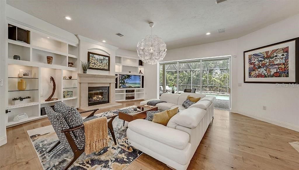 En Renta: $15,000 (4 camas, 3 baños, 3519 Pies cuadrados)