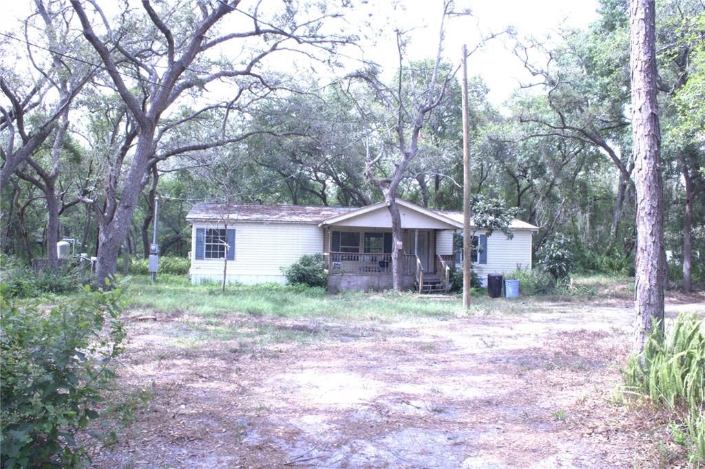 Под контрактом: $100,000 (3 спален, 2 ванн, 1404 Квадратных фут)