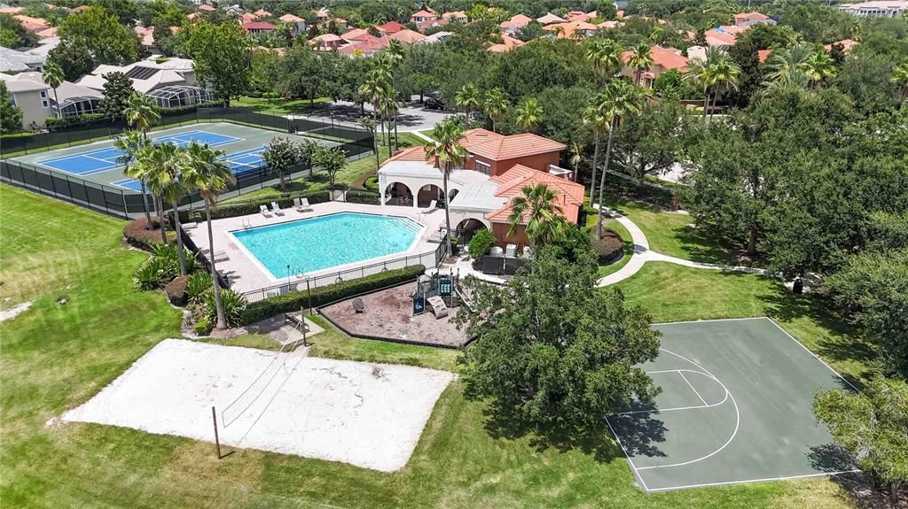 En Venta: $550,000 (4 camas, 2 baños, 2159 Pies cuadrados)