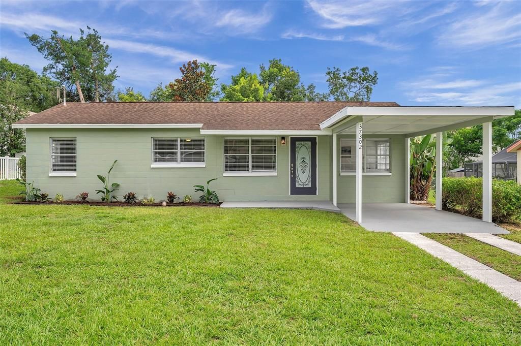 Recently Sold: $220,000 (3 beds, 1 baths, 926 Square Feet)