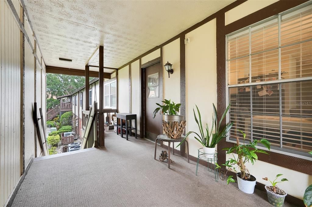 For Sale: $215,000 (3 beds, 2 baths, 1341 Square Feet)