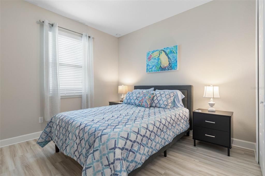 Activo con contrato: $589,500 (3 camas, 2 baños, 2216 Pies cuadrados)