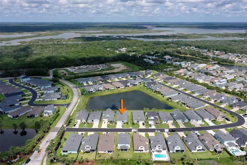 Activo con contrato: $589,500 (3 camas, 2 baños, 2216 Pies cuadrados)
