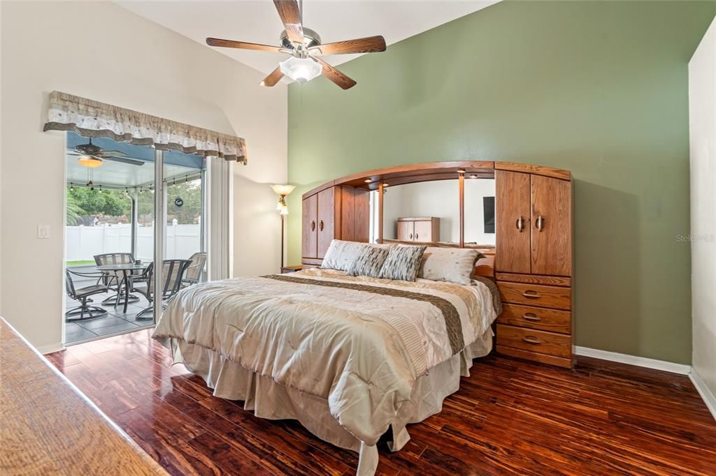 На продажу: $460,000 (4 спален, 2 ванн, 2227 Квадратных фут)