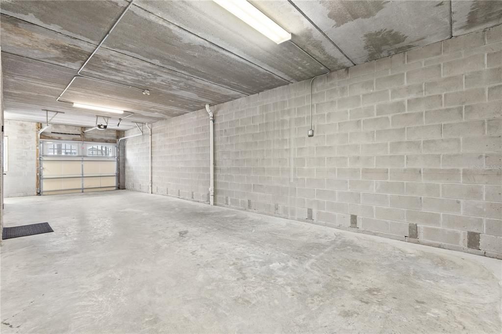 For Sale: $1,165,000 (3 beds, 3 baths, 2680 Square Feet)