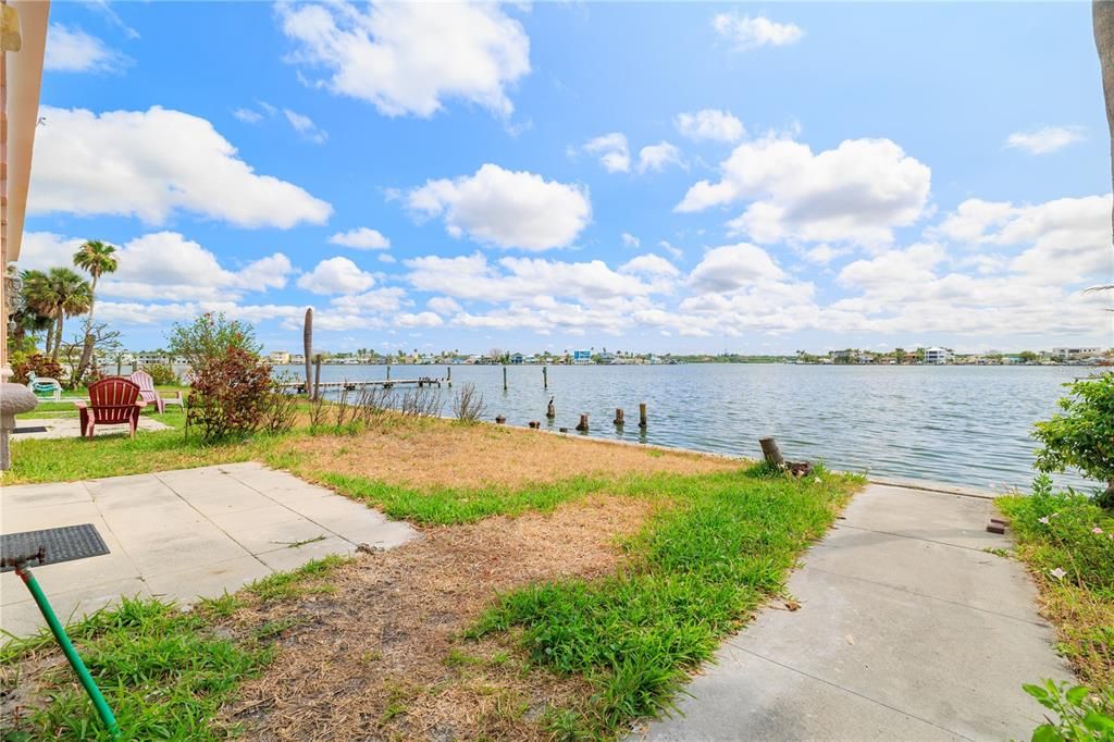 For Sale: $1,165,000 (3 beds, 3 baths, 2680 Square Feet)